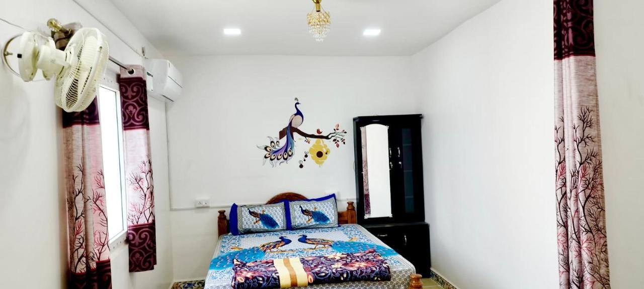 Kavieya Residency Hotel Purnankuppam Exterior photo