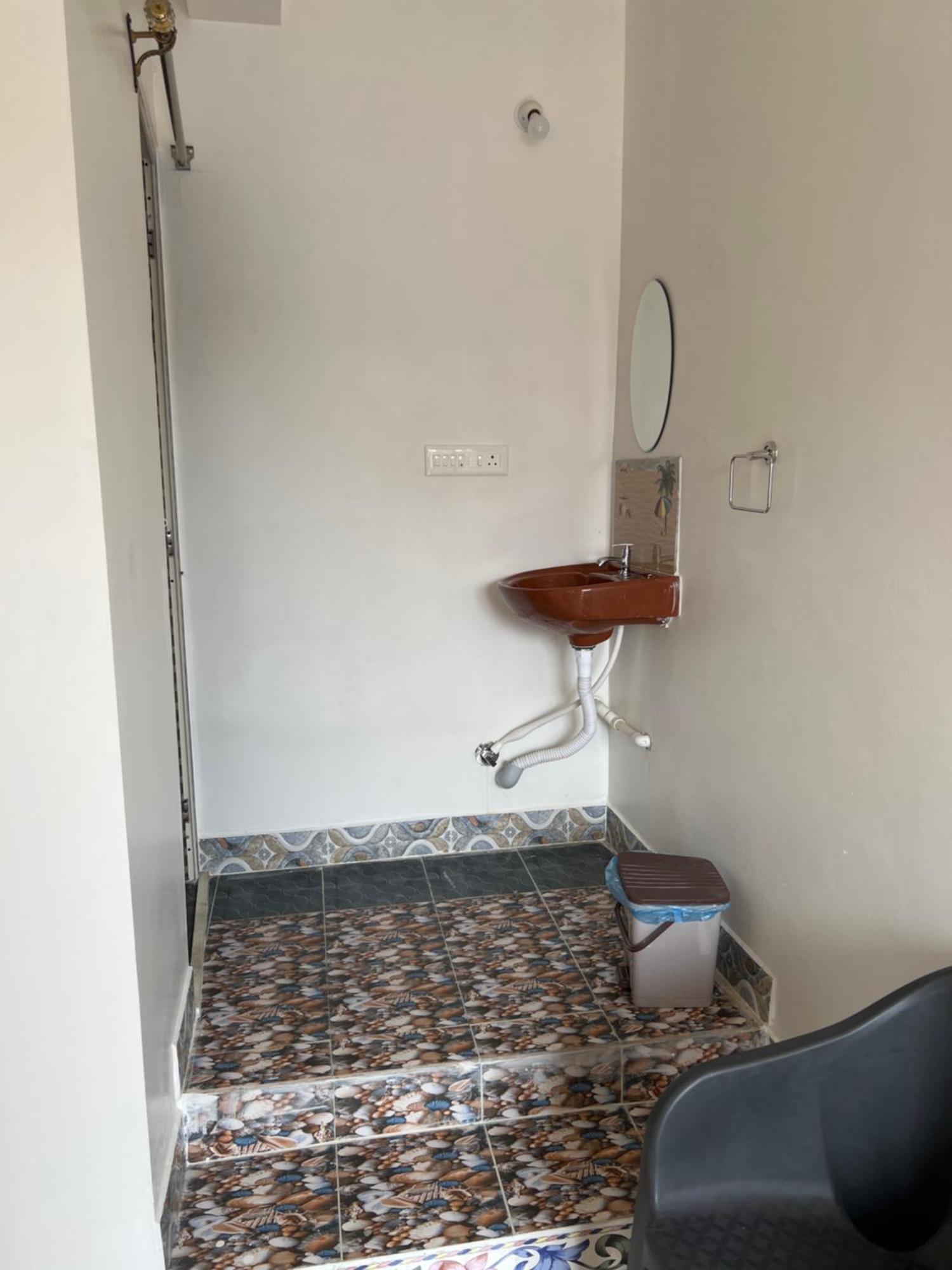 Kavieya Residency Hotel Purnankuppam Exterior photo